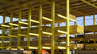 Cantilever racking system with roof