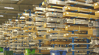 Cantilever racking system OHRA